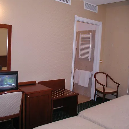 Hotel Olympia Beausoleil