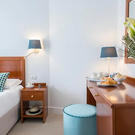 Hotel Olympia Beausoleil