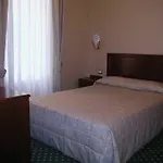 Otel Olympia 3*