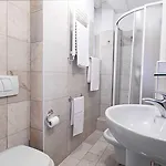 Olympia Otel 3*