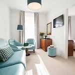 Olympia Otel
