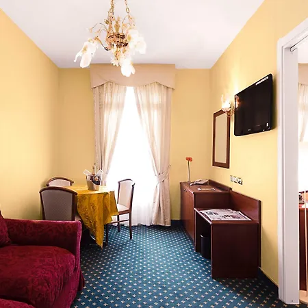 Hotel Olympia 3*