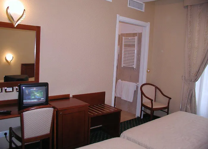 Hotel Olympia Beausoleil
