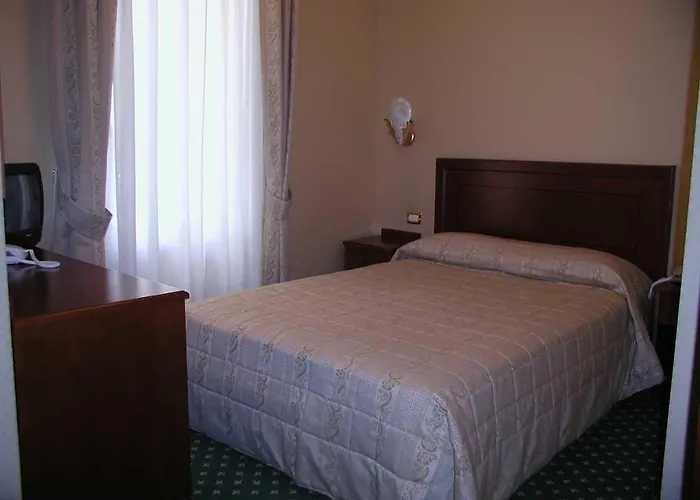 Hotel Olympia 3*