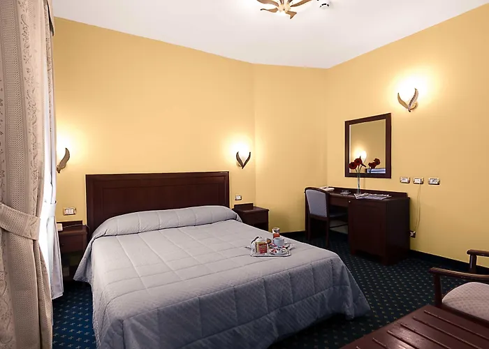 Olympia 3* بوزولي
